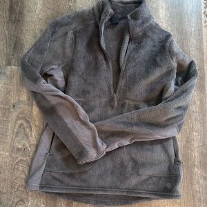 Mountain Hardwear Half zip
